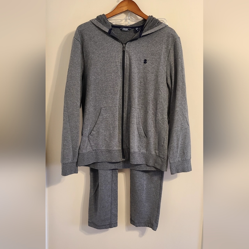 IZOD Men's Gray Sweat Set